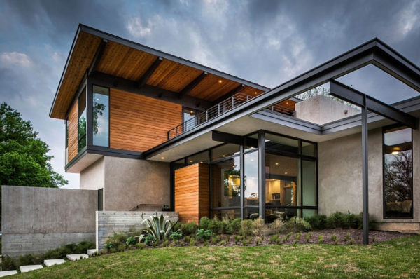 Villa Kayu Modern dengan Desain Kaca dan Baja